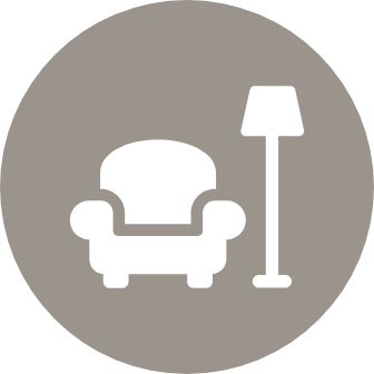 catch up with friends
in the social lounge
