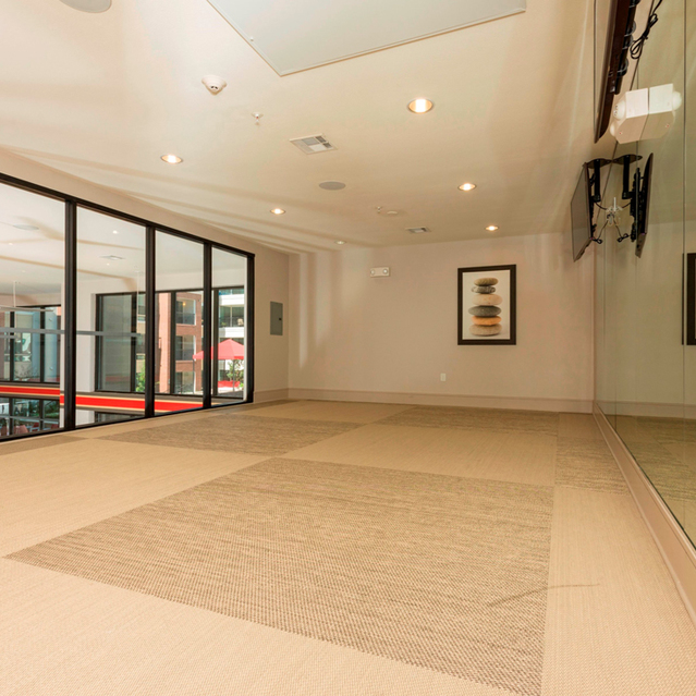 Ascent at CityCentre Apartments | Apartments in Houston